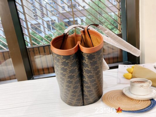 z2559908550628 cff3ff1f444a985db6c97118d7a429c2