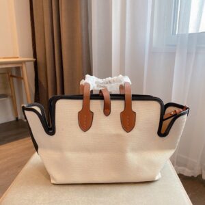 z2569019704252 44cb59a261b85a928521f9014a3c4cfc