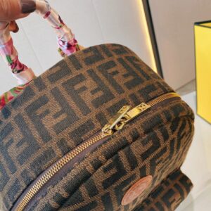 Balo tui xach Fendi 2 dep