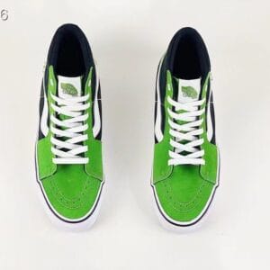 Giày Sneaker Vans Skate Sk8 Hi Mặt Trước