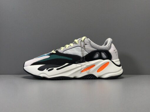 Sneaker Adidas Yeezy 700 (8)