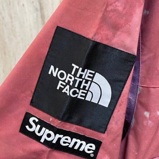 Supreme SS20 Week 13 × The North Face (4)