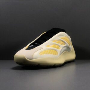 YEEZY 700 V3 “Safflower” Siêu đẹp