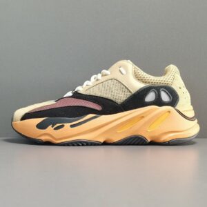 YEEZY BOOST 700＂Enflame Amber＂ (2)