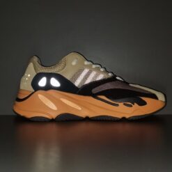 Yeezy boost 700＂enflame amber＂ (7)