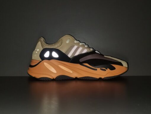 YEEZY BOOST 700＂Enflame Amber＂ (7)