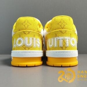 Z3472856343047_60355137217890890e4169ae14fceaed