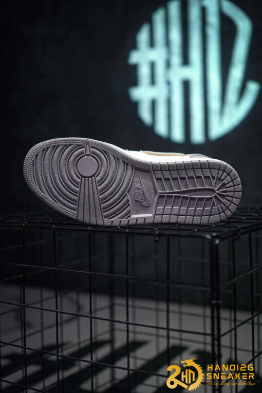 Giày Nike Air Jordan 1 Low Tech Grey (3)
