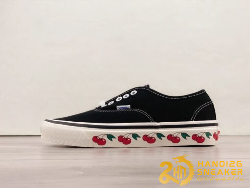 Giày Vans Authentic 44 DX Black White