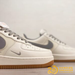 Giày Nike AF1 07 LX Low Grey Browm White (8)
