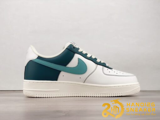 Giày Nike Air Force 1 07 Low Green Lake White (4)