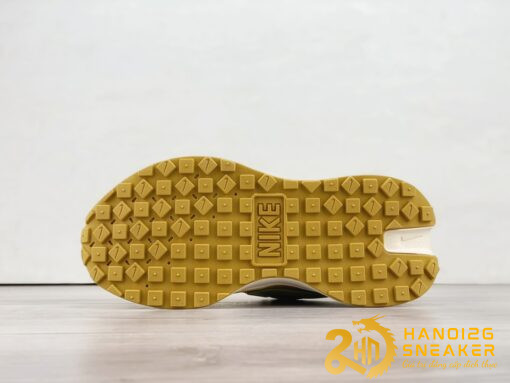 Giày Nike Phoenix Waffle University Gold (8)