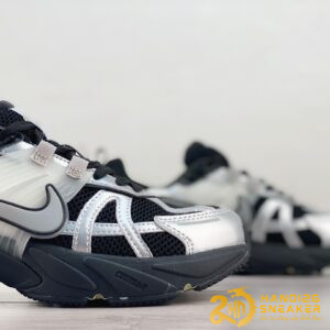 Giày Nike V2K Run Summit Black Silver (7)