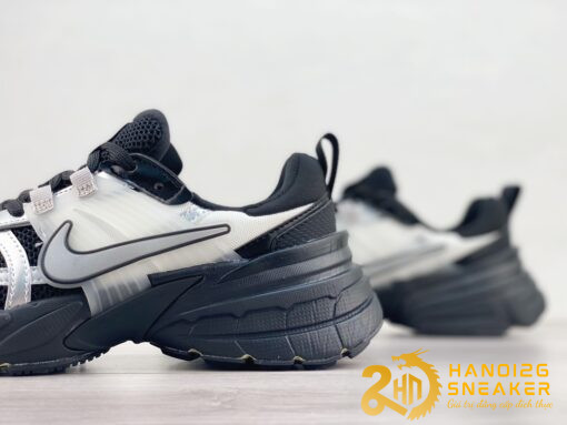 Giày Nike V2K Run Summit Black Silver (8)
