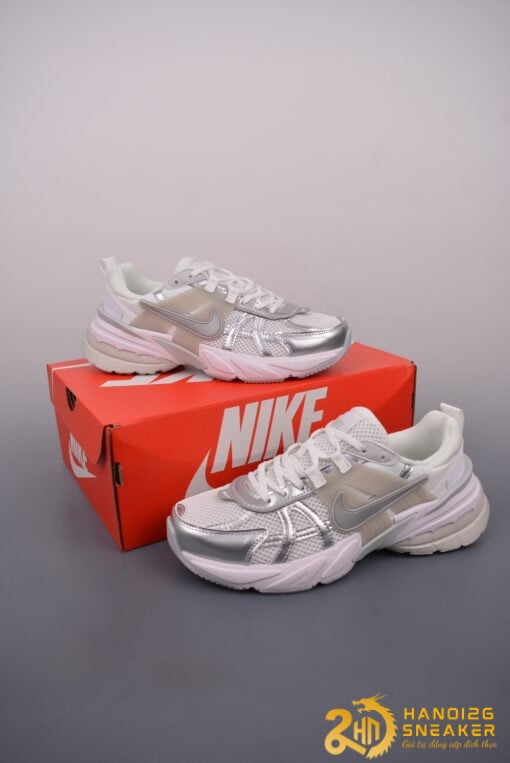 Giày Nike V2K Run Metallic Silver White FD0736 104