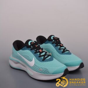 Giày Nike Journey Run Green Frost FN0228 300 (1)