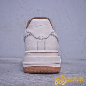 Giày Nike Air Force 1 Luxe Pecan DB4109 200 (3)