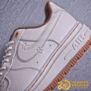 Giày Nike Air Force 1 Luxe Pecan DB4109 200 (5)