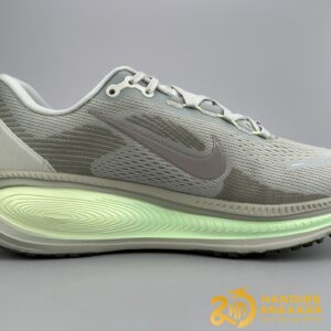 Giày Nike Vomero 18 Light Silver Barely Volt HM6803 002 (1)