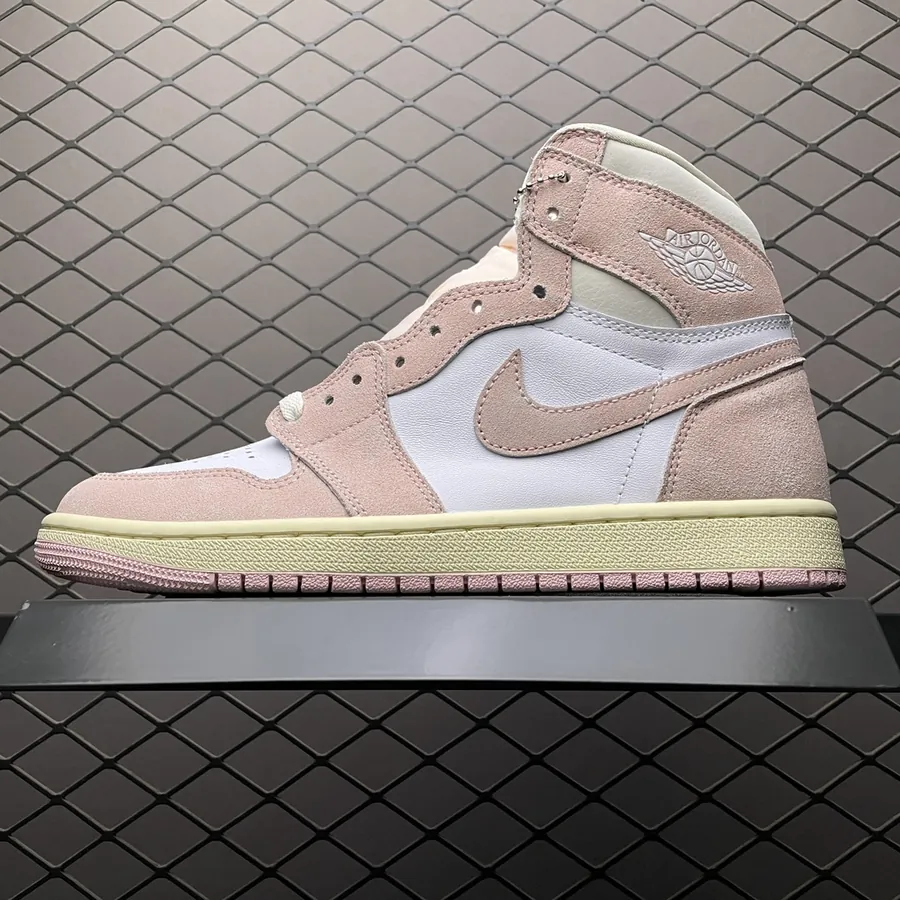 Giày sneaker nữ cổ cao màu hồng phấn phối trắng làm quà tặng 20/10, mẫu 05